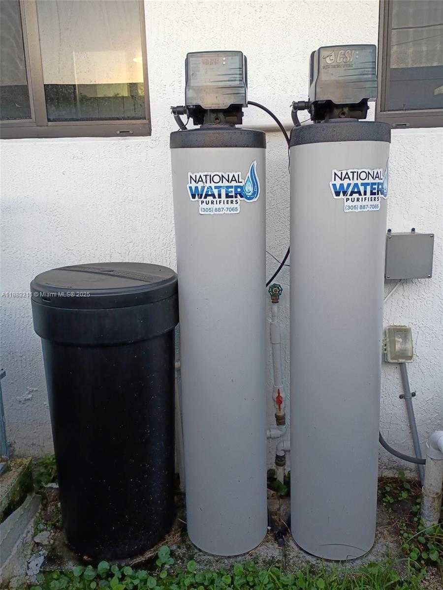 Small Image of 2490 NORTH WEST 44TH ST #2, Miami Number 62