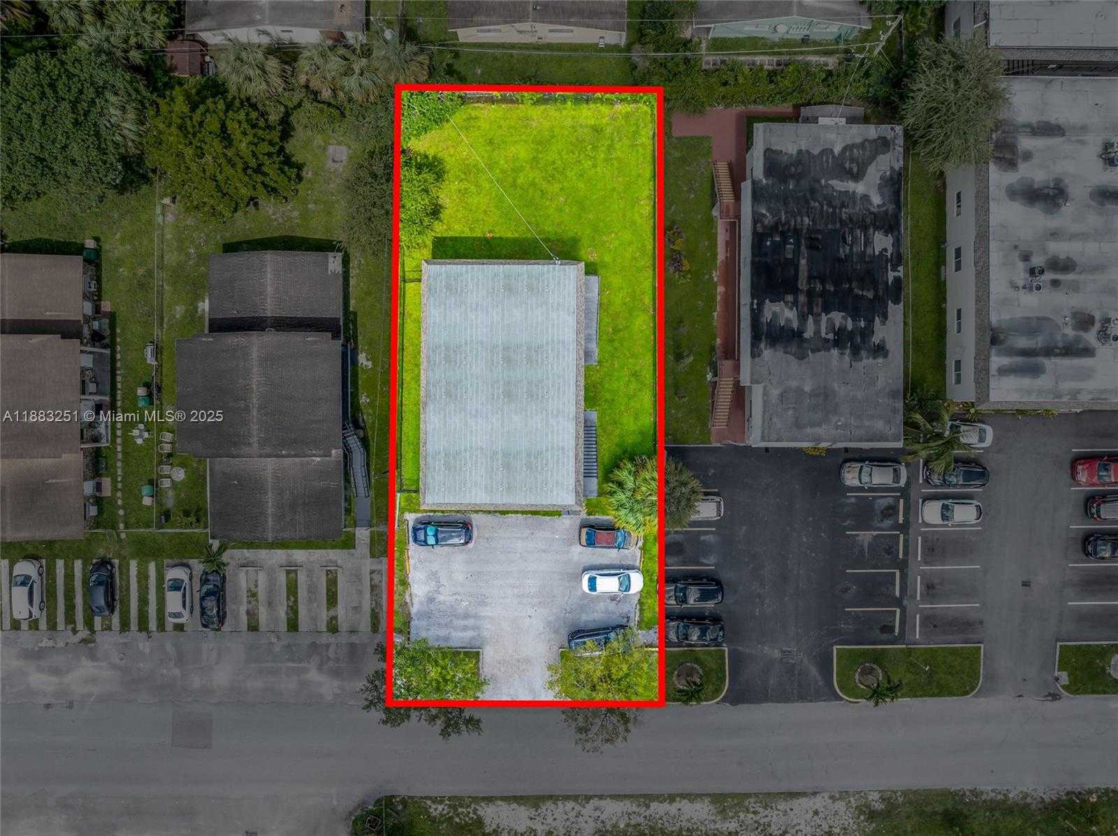 Small Image of 7311 NORTH WEST 37TH ST #4, Davie Number 6