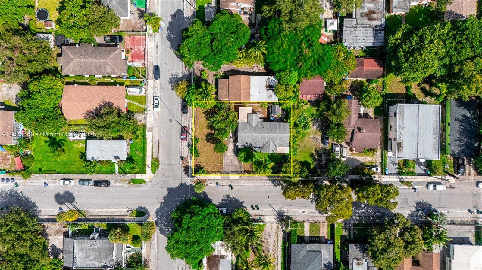 Small Image of 5537 NORTH WEST 5TH AVE, Miami Number 3