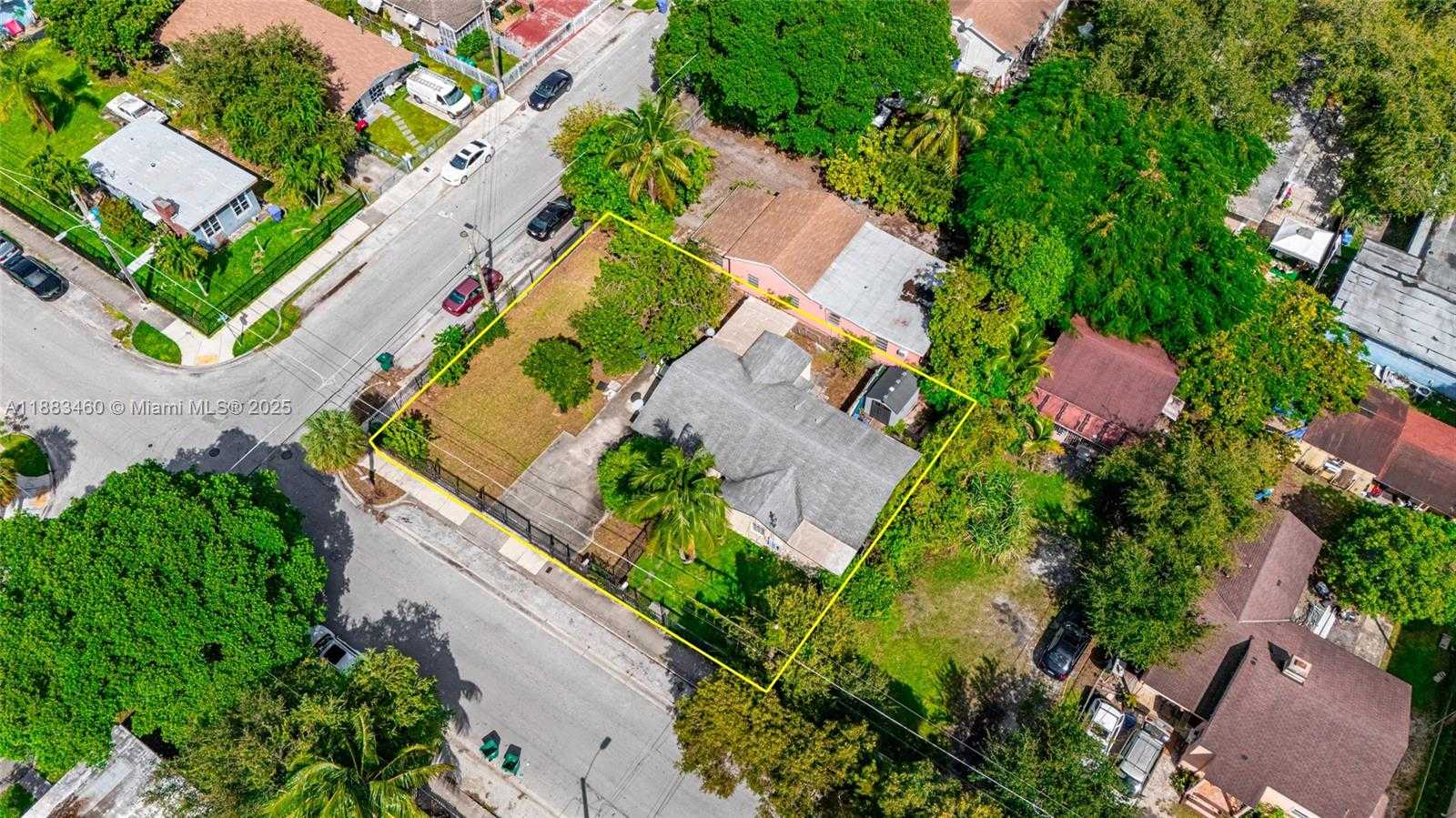 Small Image of 5537 NORTH WEST 5TH AVE, Miami Number 6