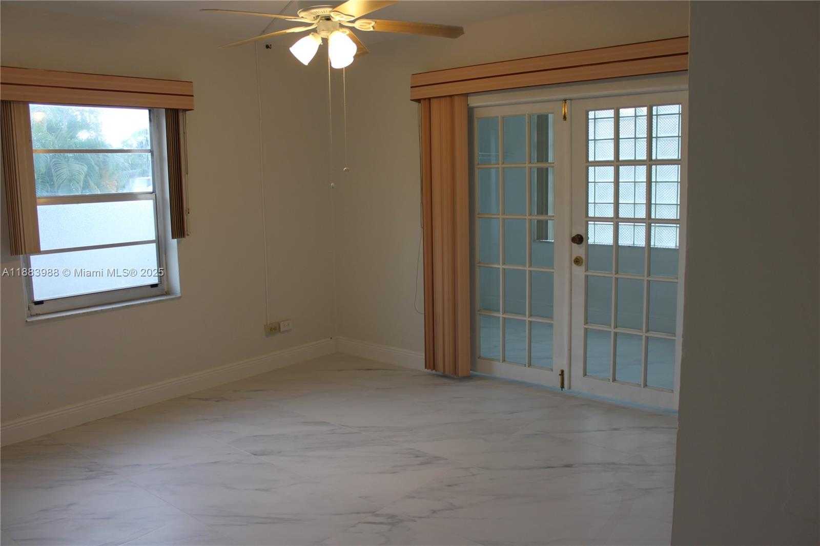 Small Image of 971 EAST 18TH ST, Hialeah Number 36