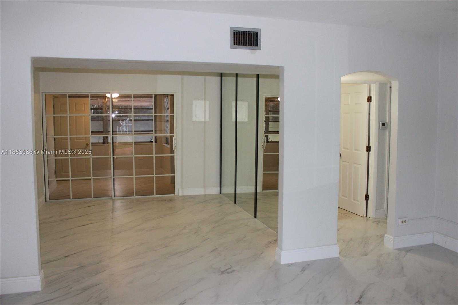Small Image of 971 EAST 18TH ST, Hialeah Number 42
