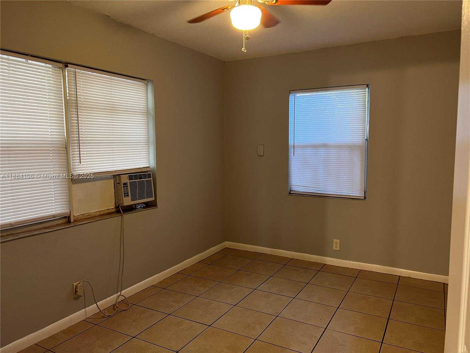 Small Image of 1115 21ST ST #2, West Palm Beach Number 16