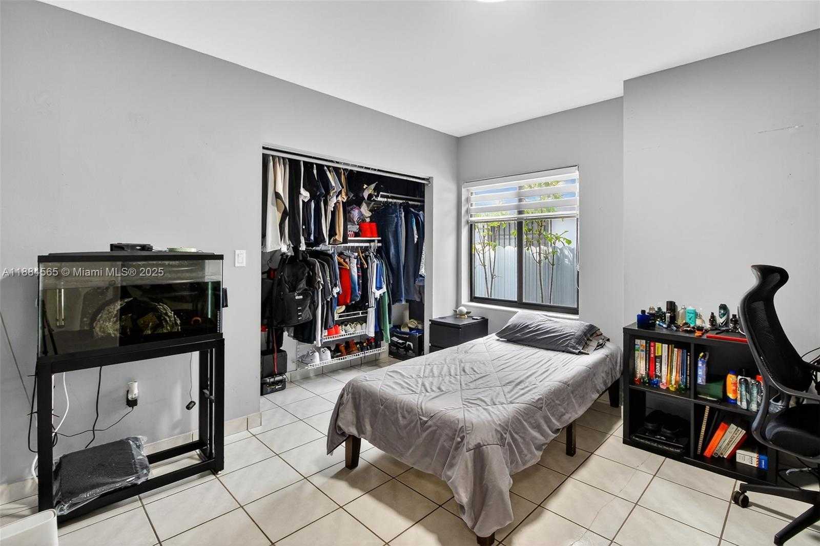 Small Image of 3297 SOUTH WEST 26TH ST, Miami Number 22