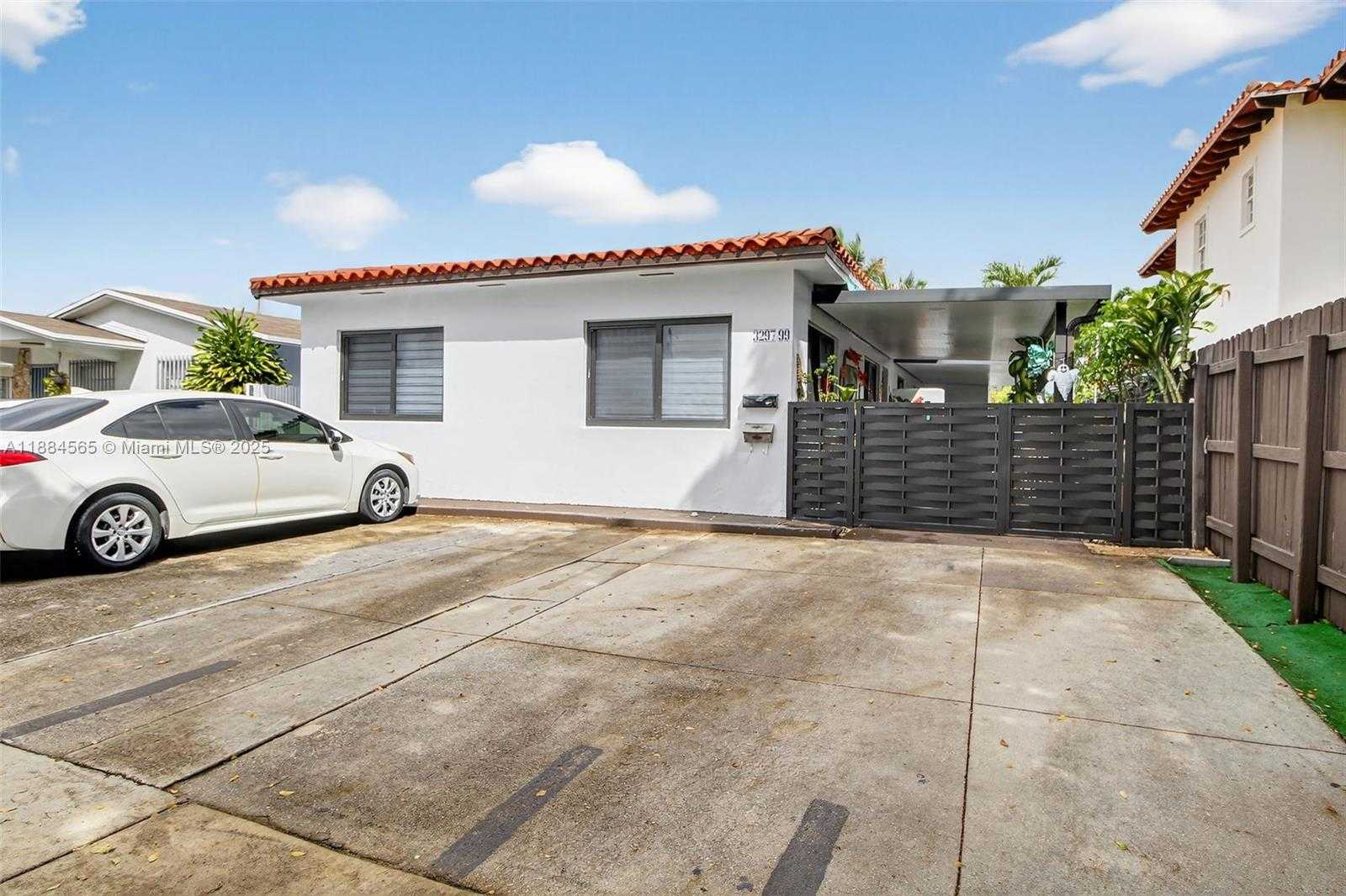 Small Image of 3297 SOUTH WEST 26TH ST, Miami Number 40