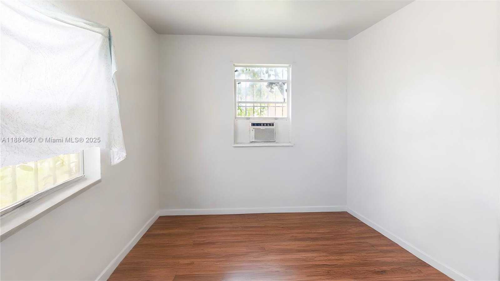 Small Image of 1478 NORTH WEST 2ND AVE, Florida City Number 11