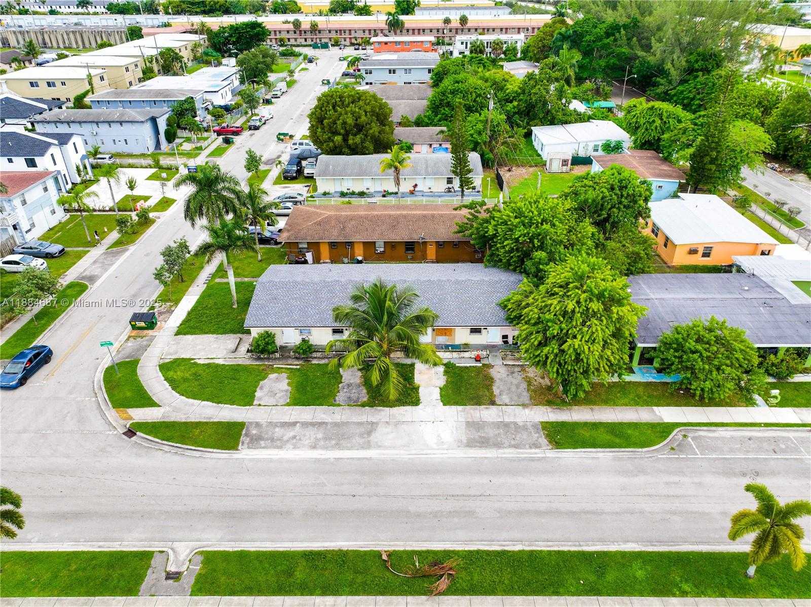 Small Image of 1478 NORTH WEST 2ND AVE, Florida City Number 45