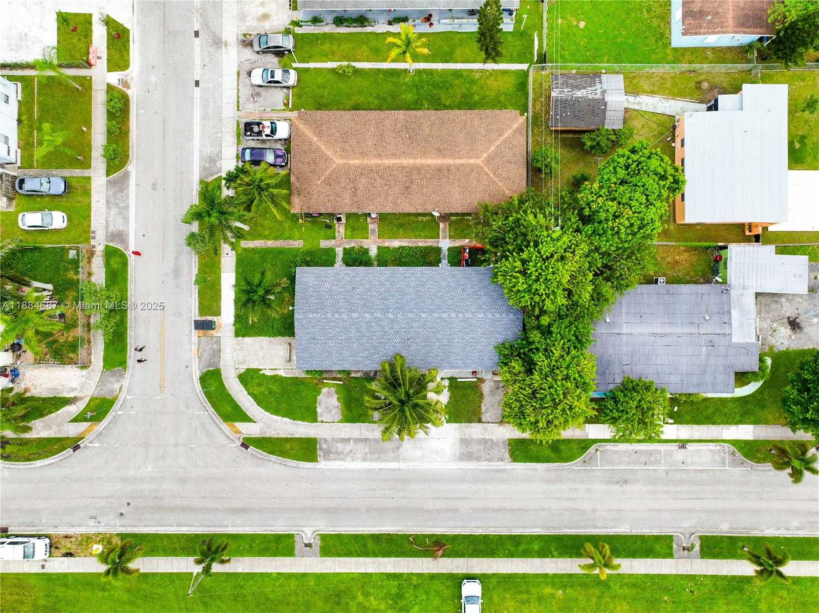 Small Image of 1478 NORTH WEST 2ND AVE, Florida City Number 46