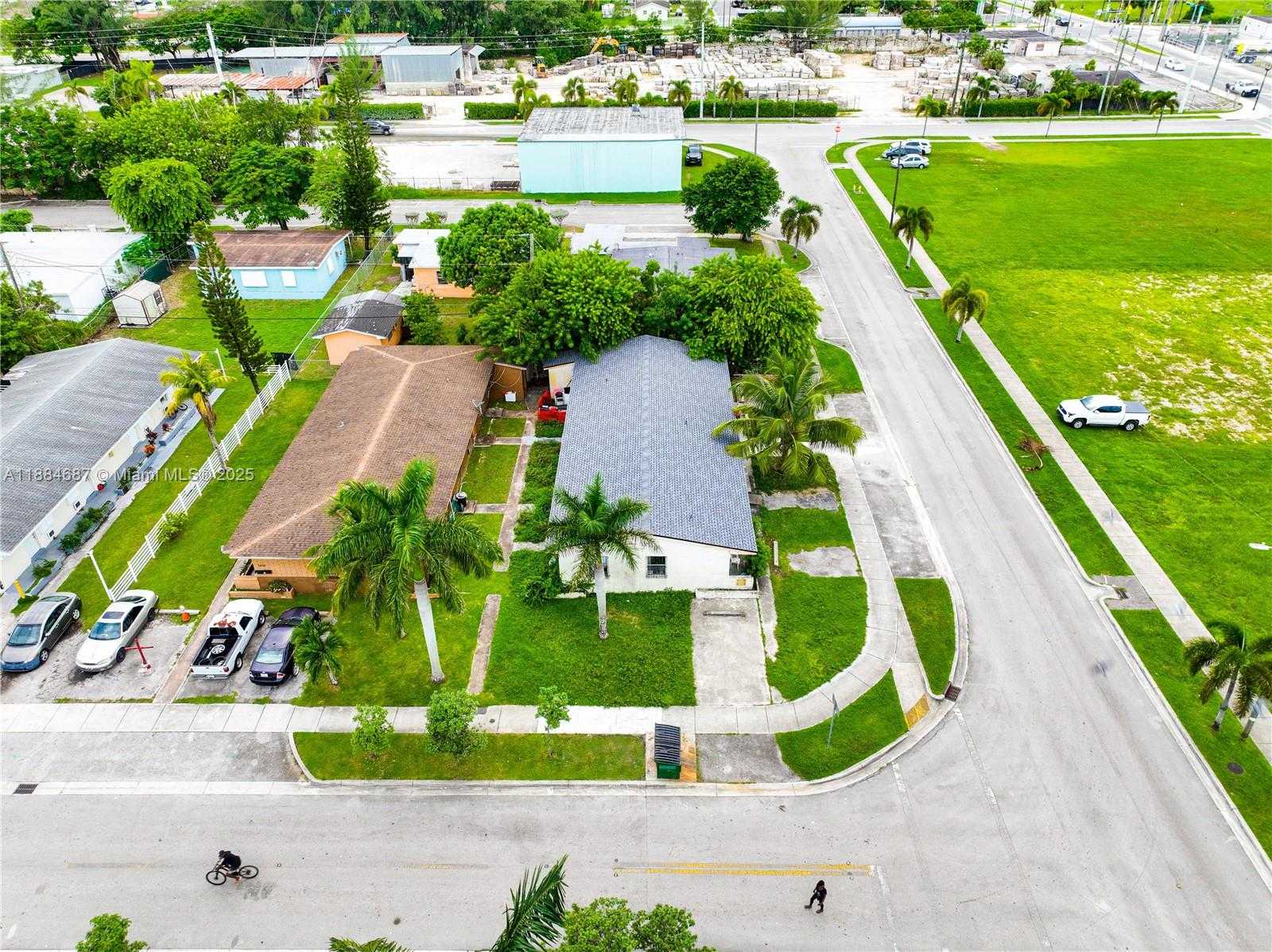 Small Image of 1478 NORTH WEST 2ND AVE, Florida City Number 48