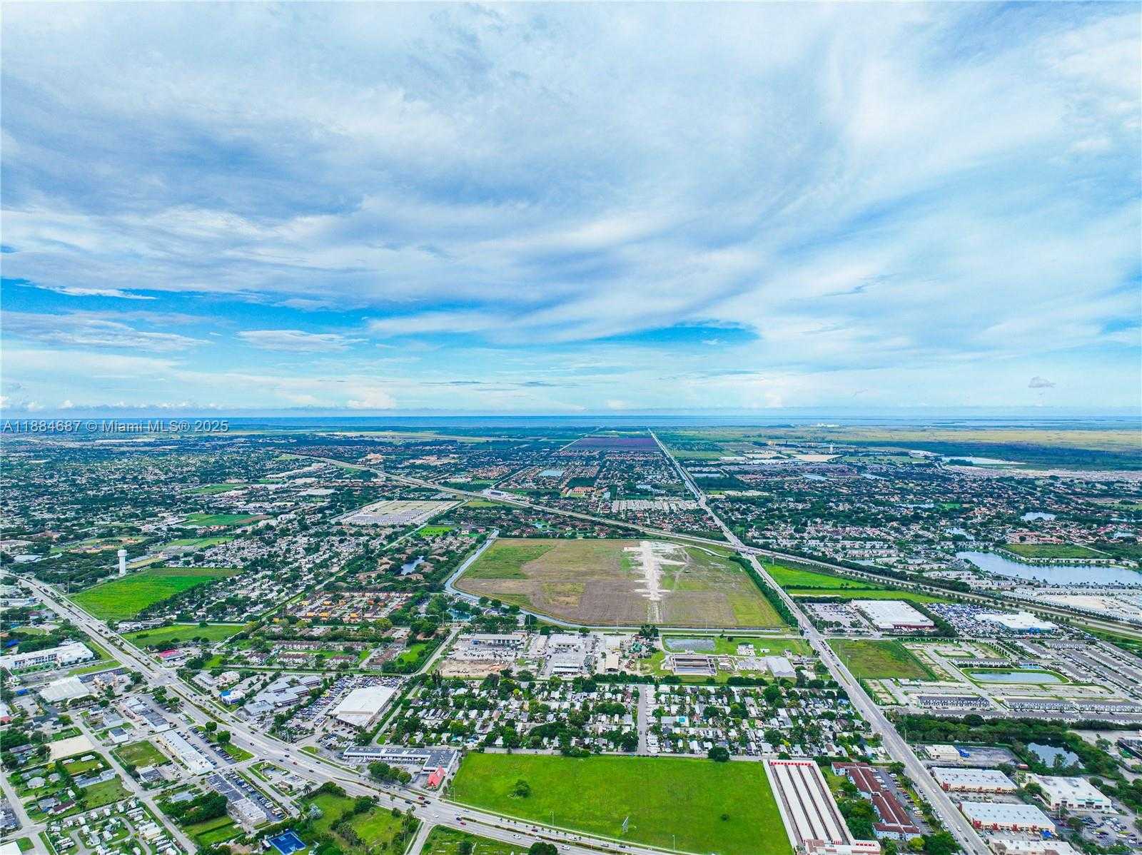 Small Image of 1478 NORTH WEST 2ND AVE, Florida City Number 51