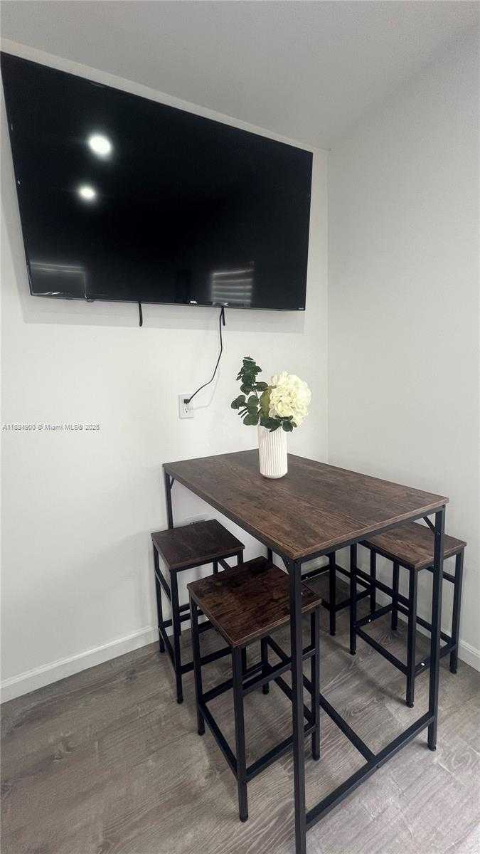 Small Image of 4139 NORTH WEST 23RD AVE, Miami Number 3