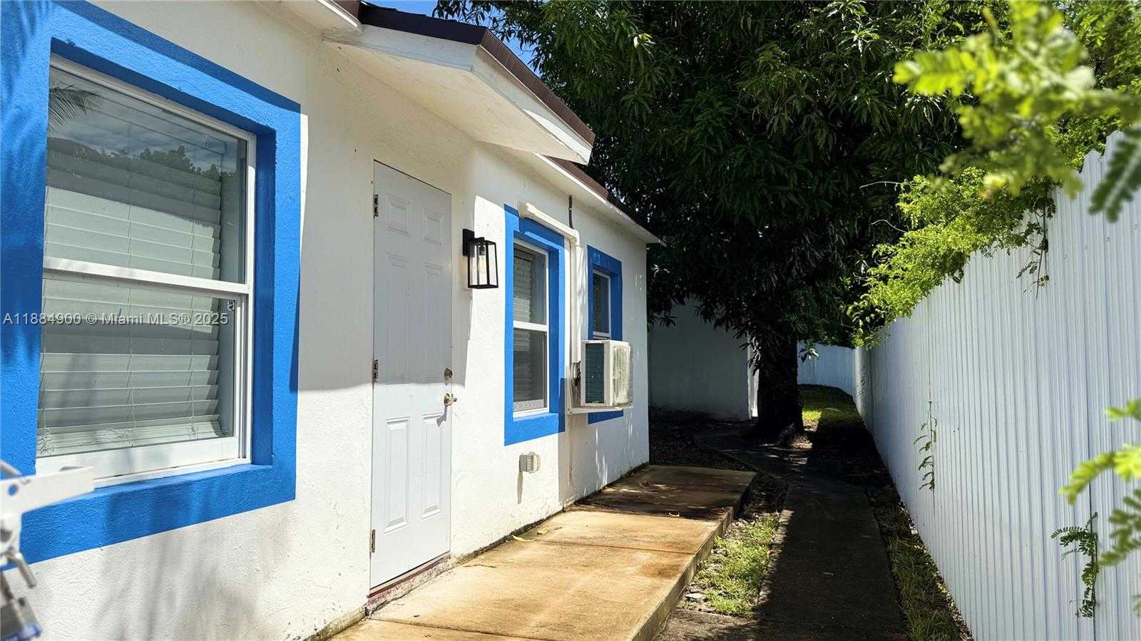 Small Image of 4139 NORTH WEST 23RD AVE, Miami Number 31