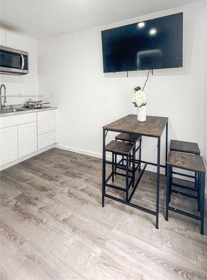 Small Image of 4139 NORTH WEST 23RD AVE, Miami Number 5