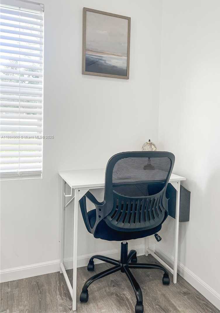 Small Image of 4139 NORTH WEST 23RD AVE, Miami Number 7