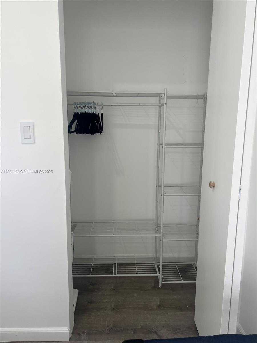 Small Image of 4139 NORTH WEST 23RD AVE, Miami Number 8