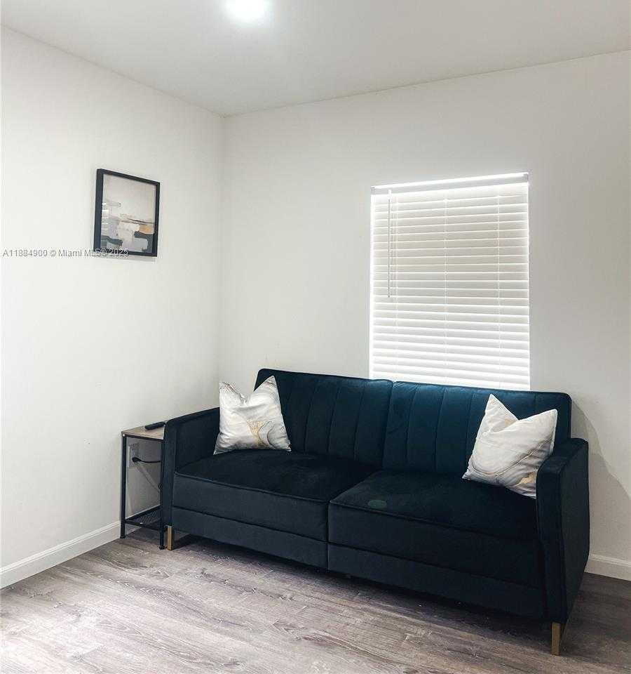 Small Image of 4139 NORTH WEST 23RD AVE, Miami Number 9