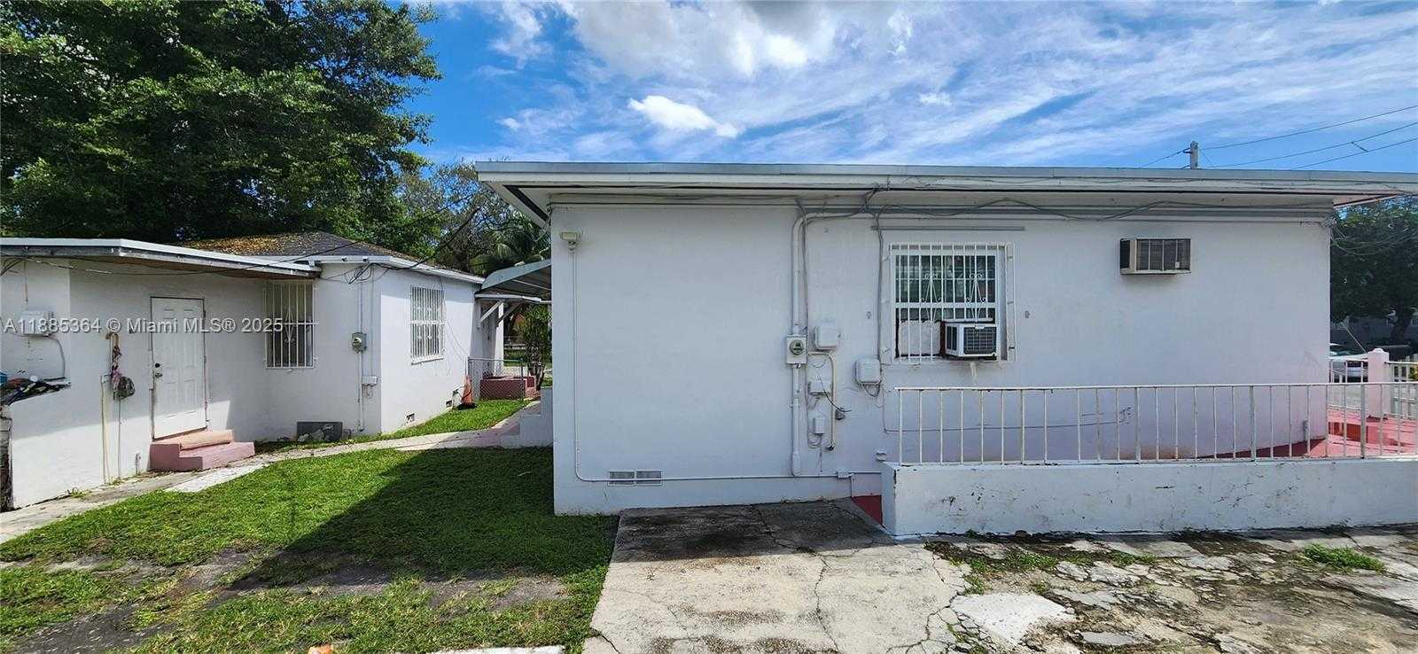 Small Image of 405 NORTH WEST 64TH ST, Miami Number 11
