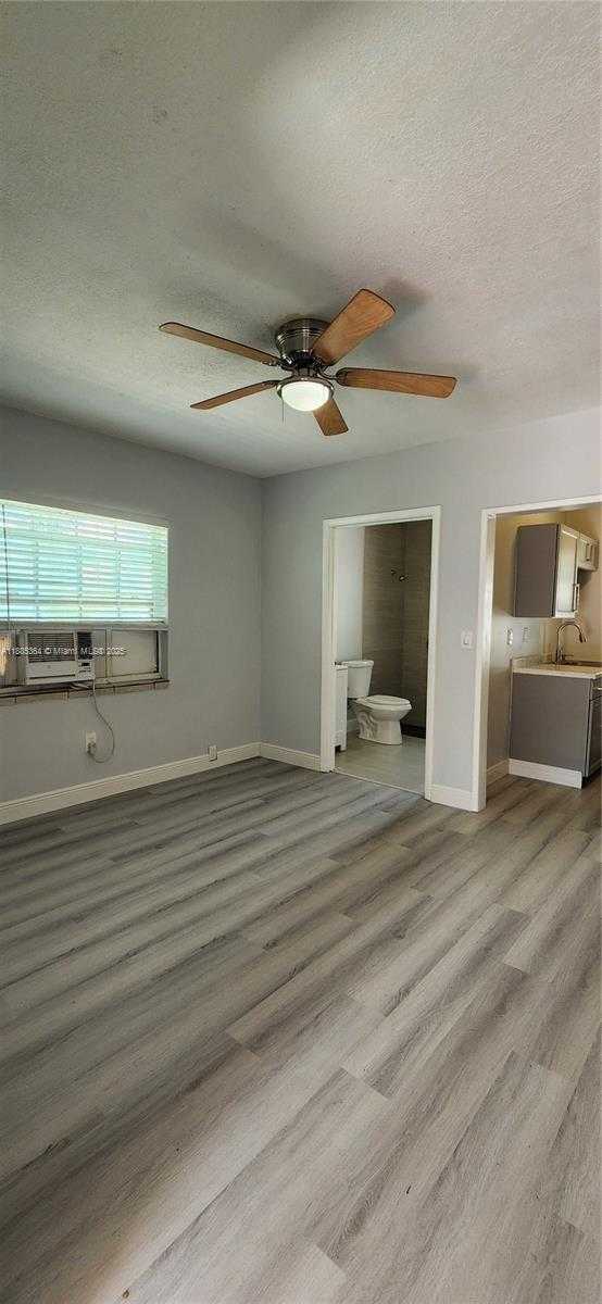 Small Image of 405 NORTH WEST 64TH ST, Miami Number 23