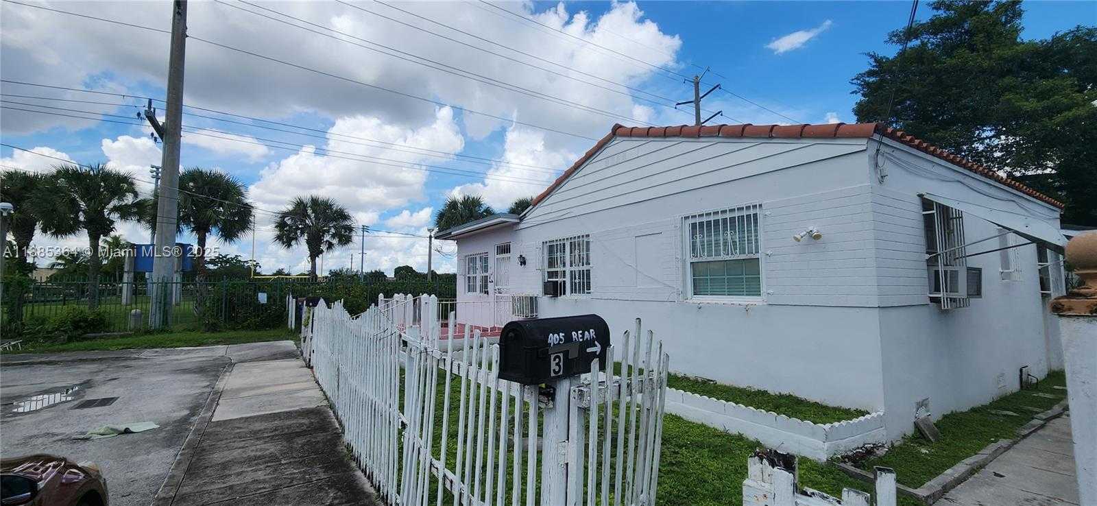 Small Image of 405 NORTH WEST 64TH ST, Miami Number 3