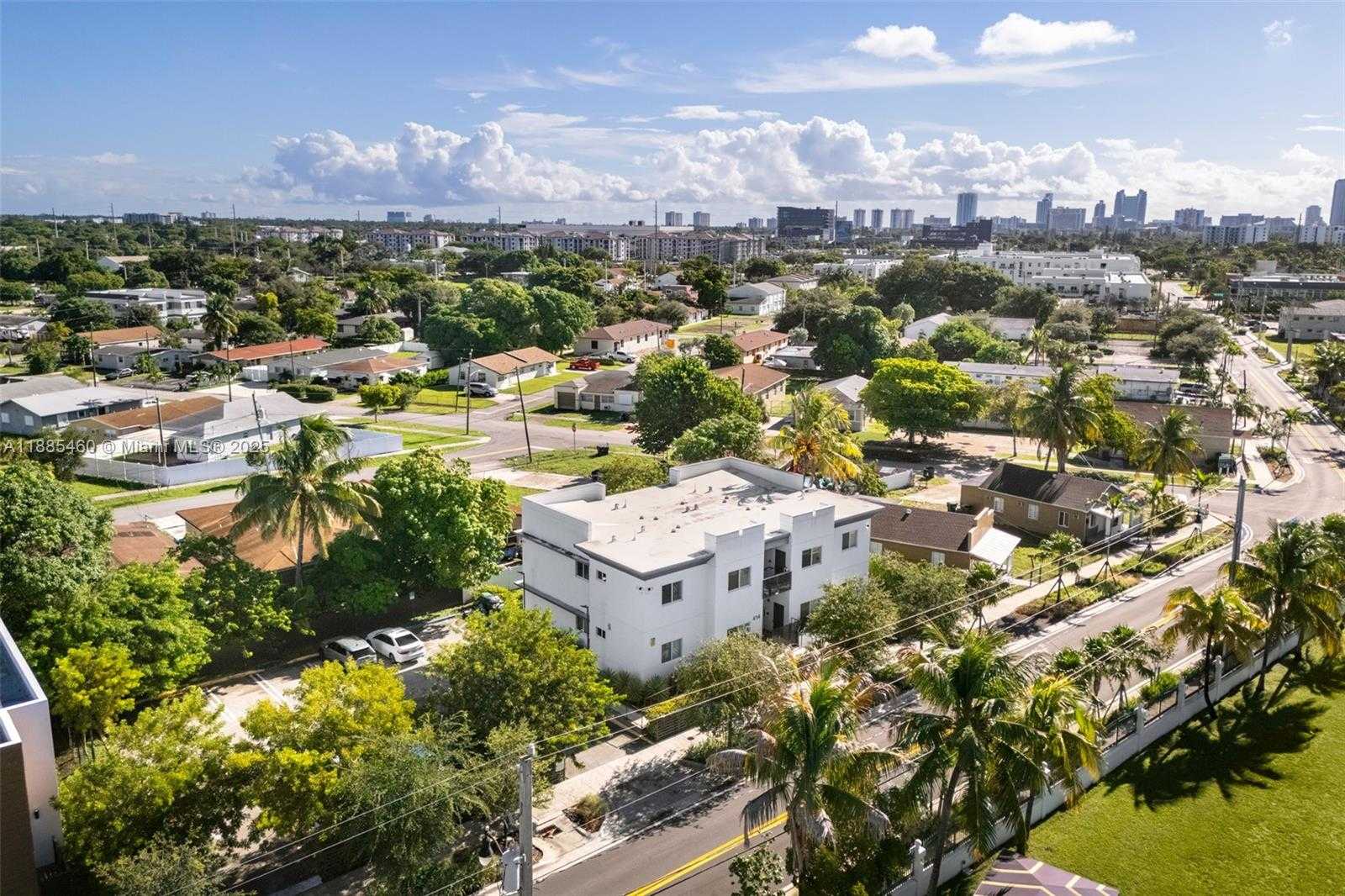 Small Image of Hallandale Beach Number 17