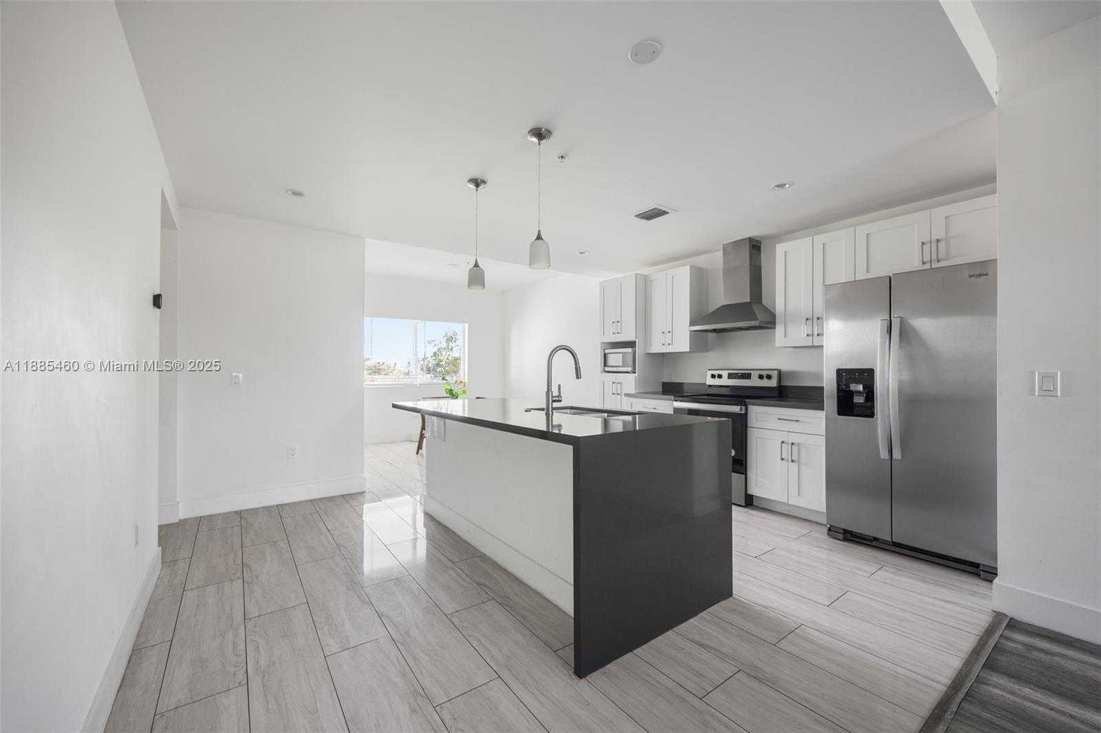Small Image of Hallandale Beach Number 9