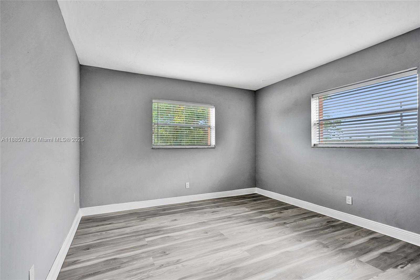 Small Image of 13980 NORTH EAST 2ND CT #4, Miami Number 15