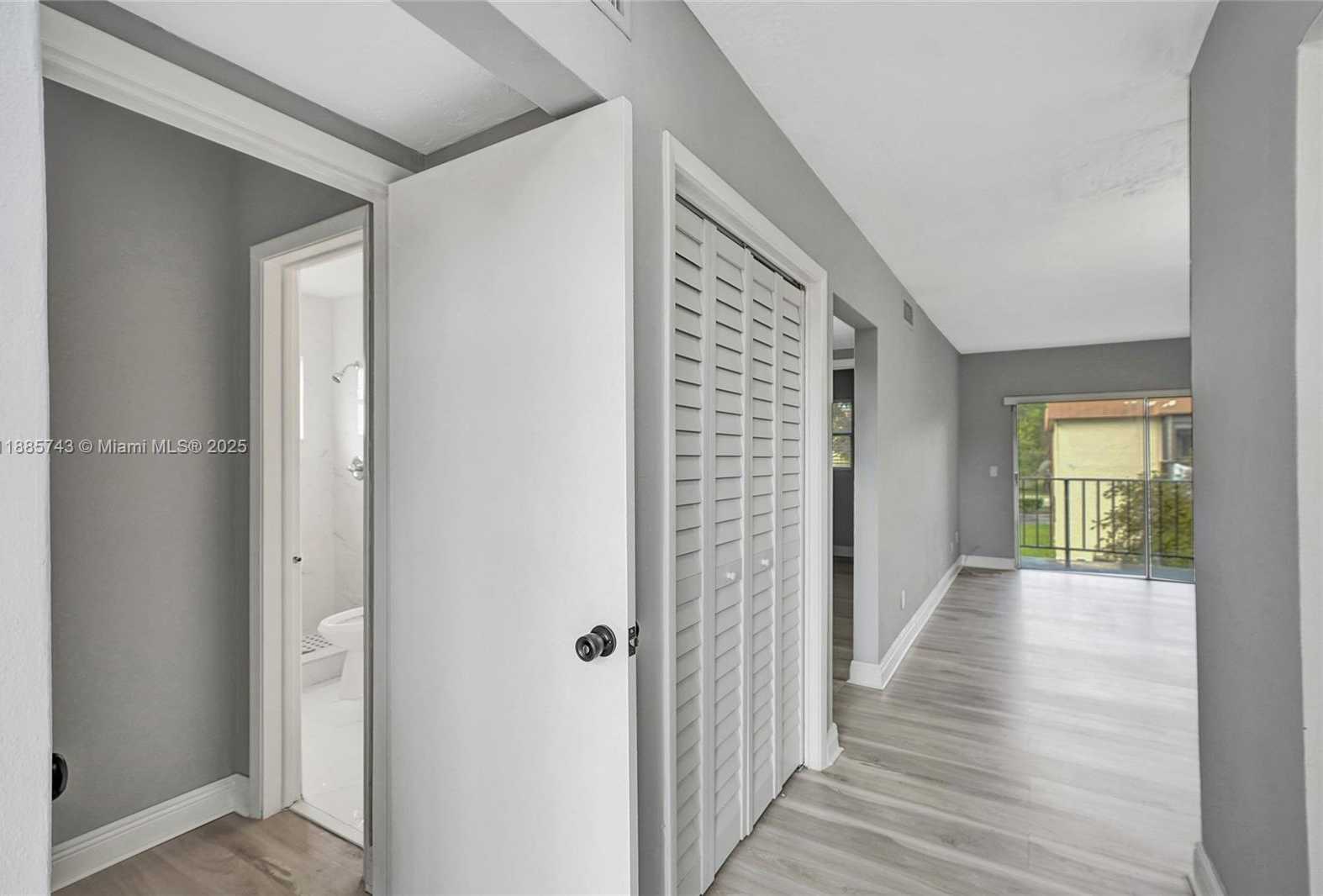 Small Image of 13980 NORTH EAST 2ND CT #4, Miami Number 18