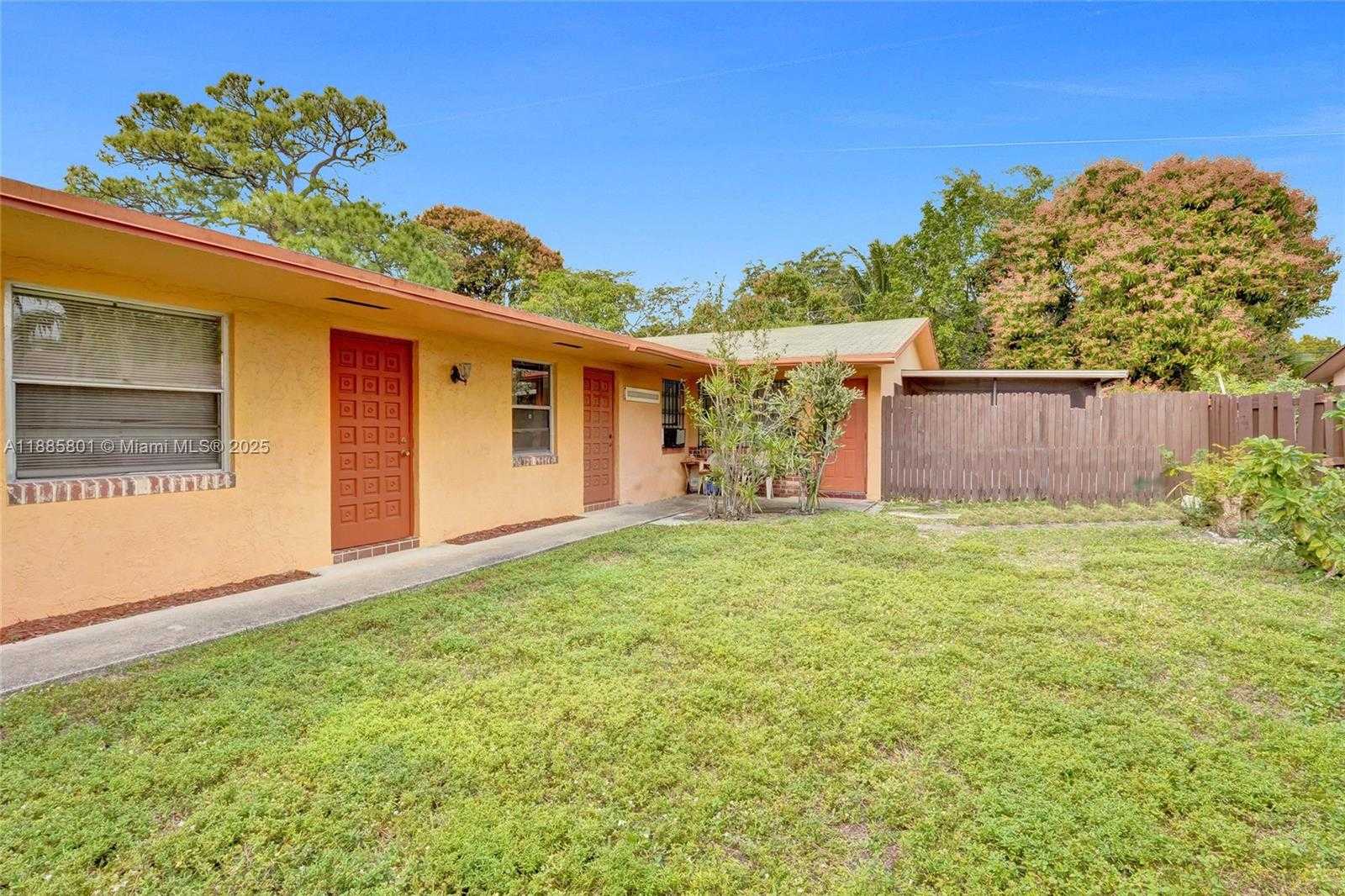 Small Image of 901 NORTH EAST 39TH ST #2, Oakland Park Number 2