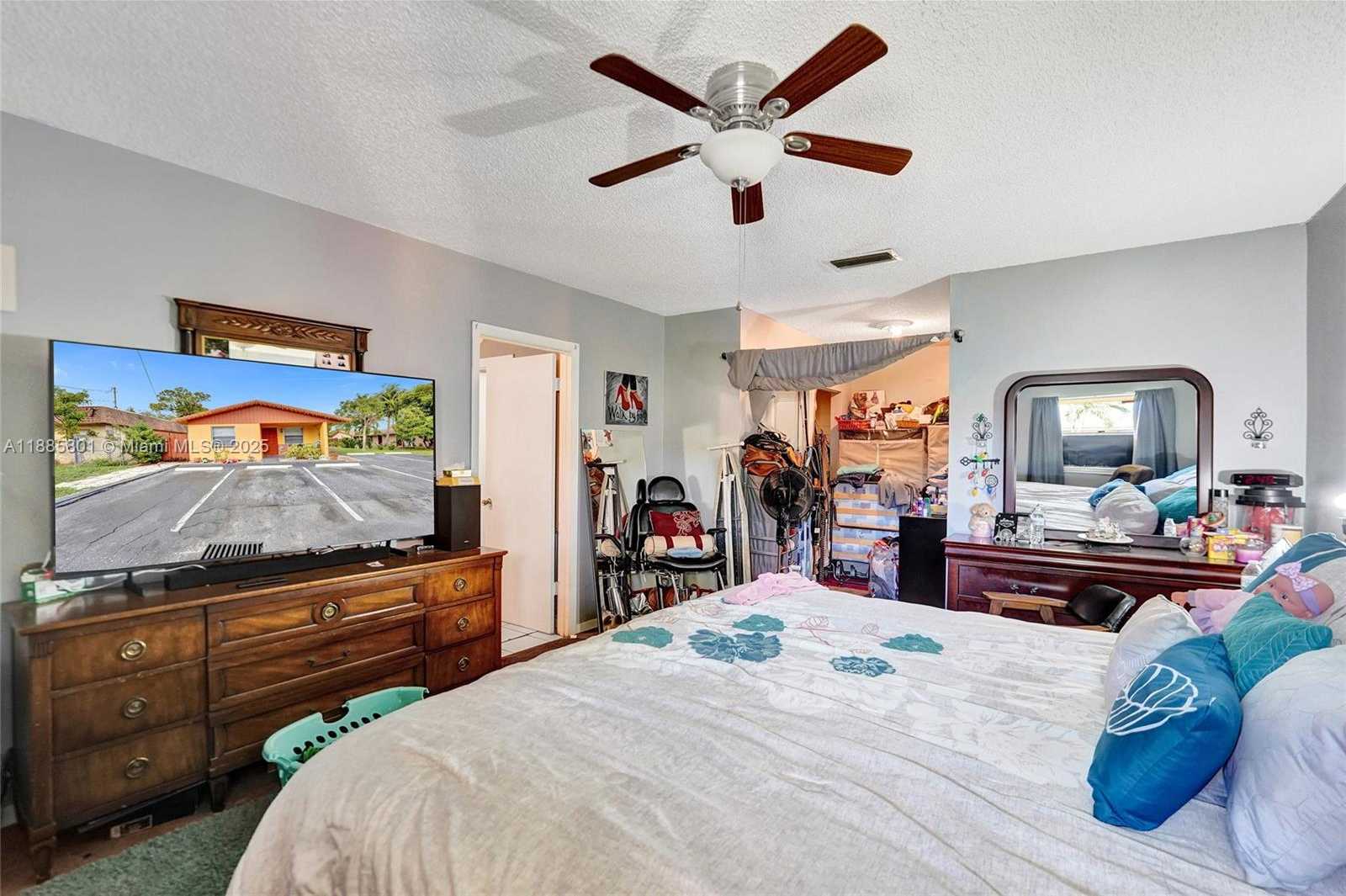 Small Image of 901 NORTH EAST 39TH ST #2, Oakland Park Number 25