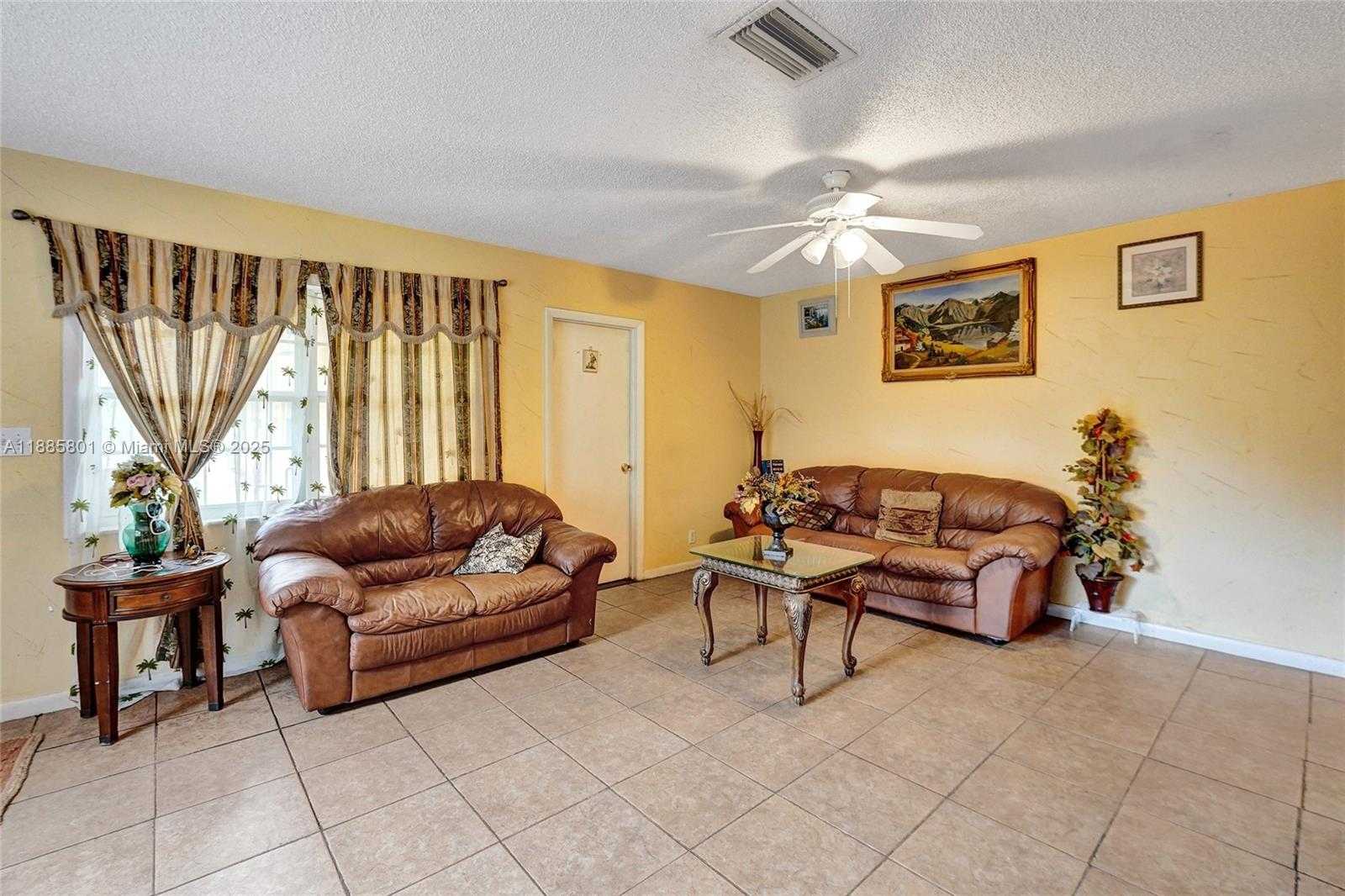 Small Image of 901 NORTH EAST 39TH ST #2, Oakland Park Number 33