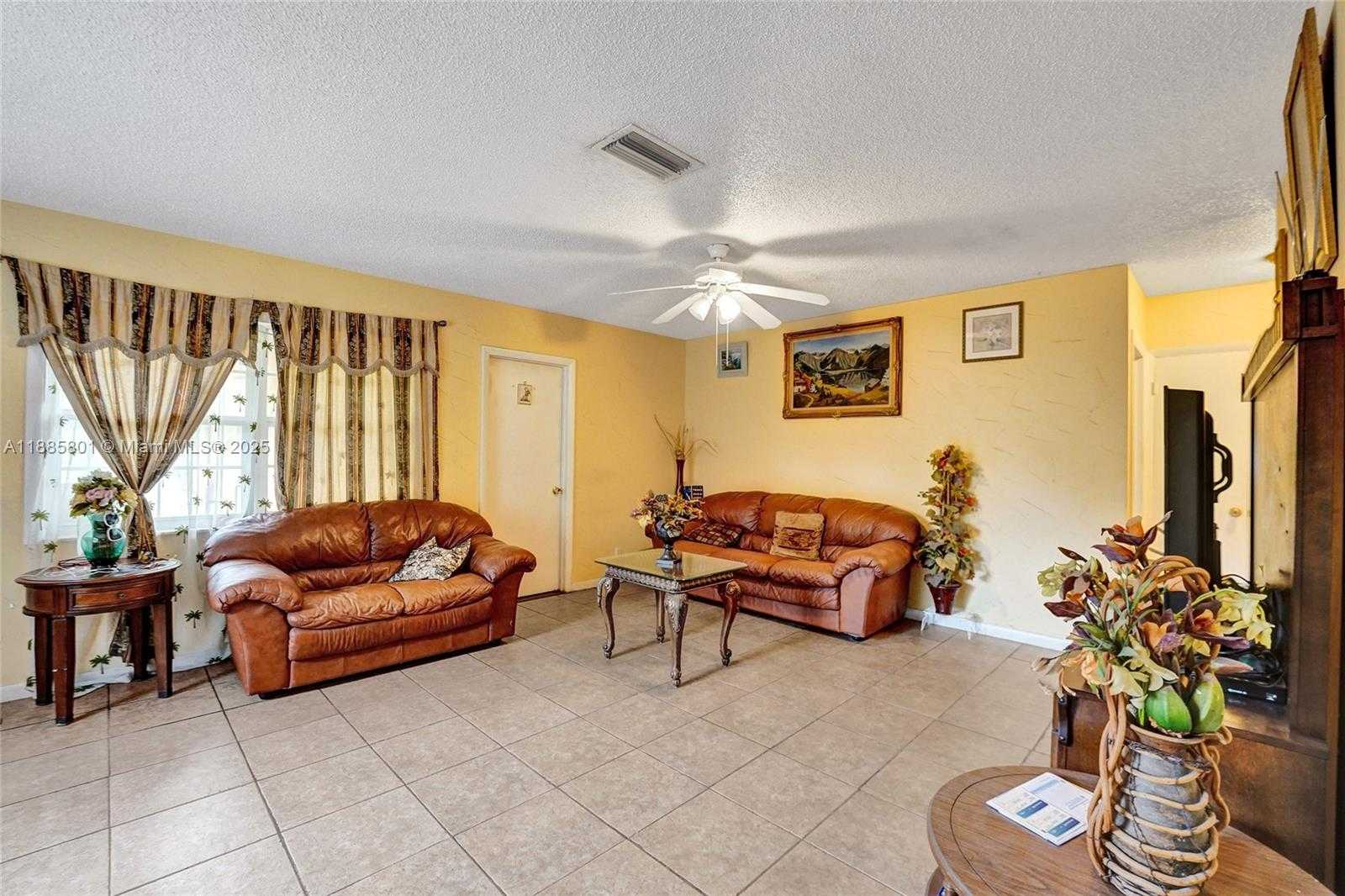 Small Image of 901 NORTH EAST 39TH ST #2, Oakland Park Number 37