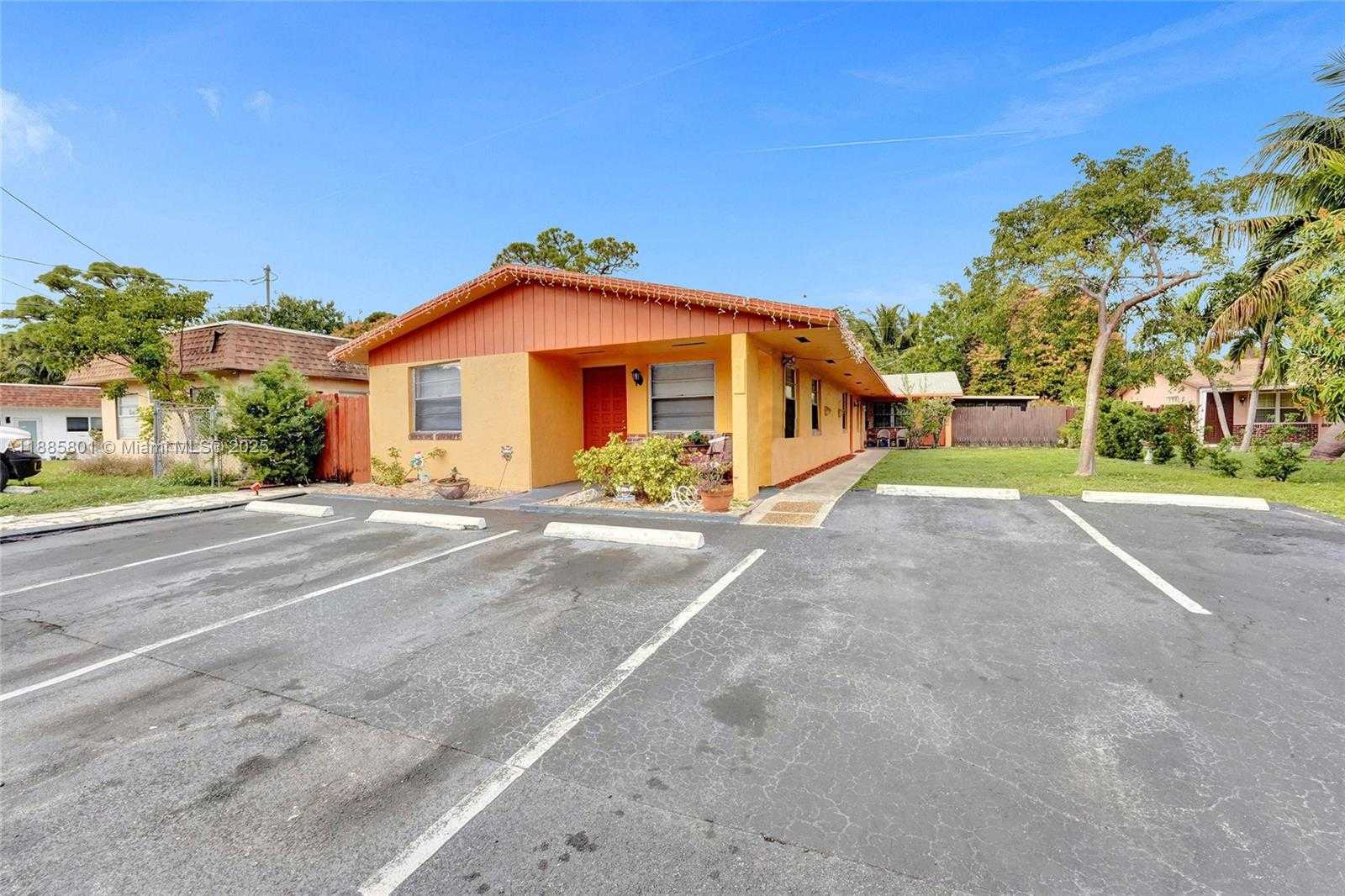 Small Image of 901 NORTH EAST 39TH ST #2, Oakland Park Number 69