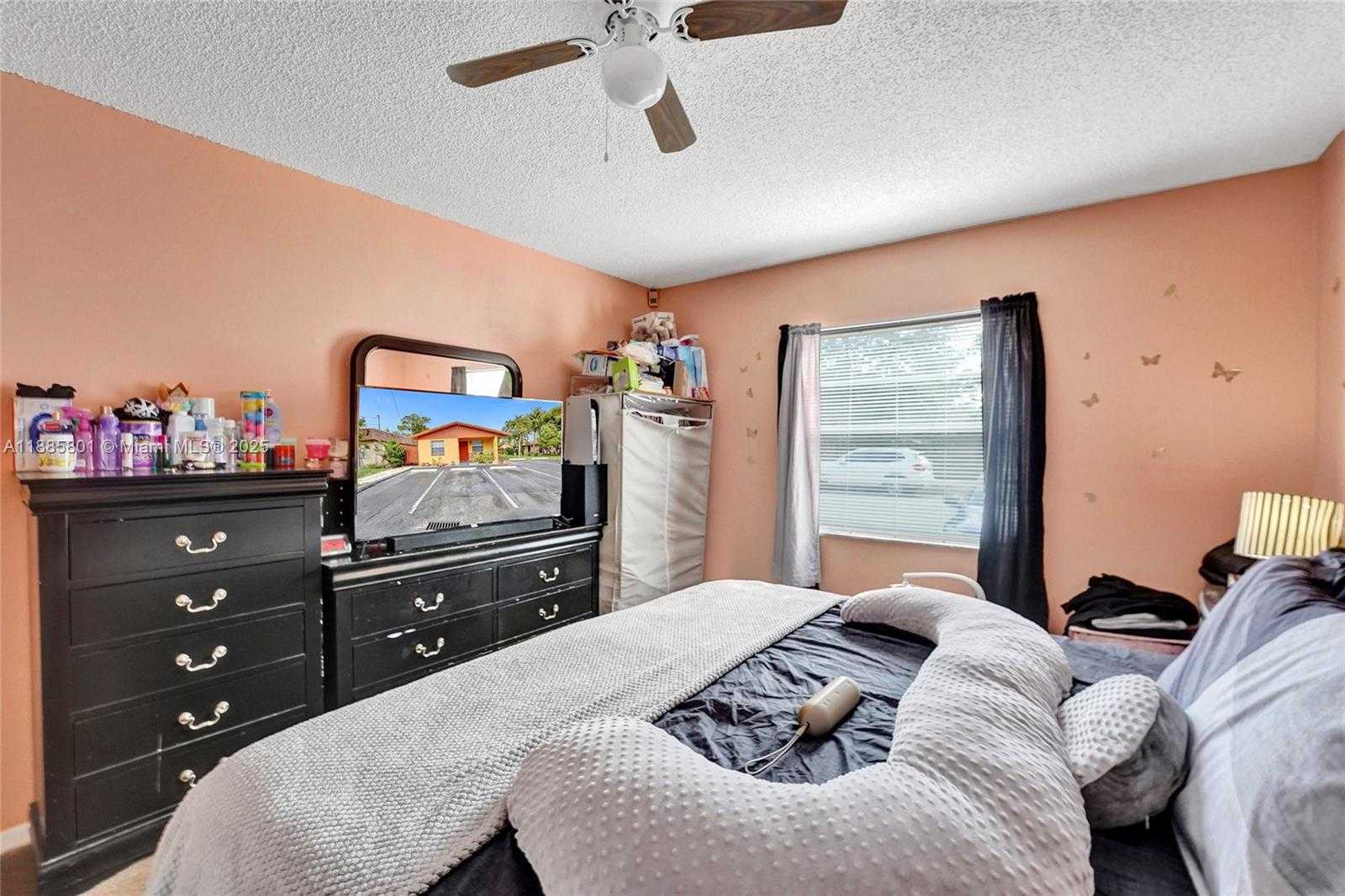 Small Image of 901 NORTH EAST 39TH ST #2, Oakland Park Number 9