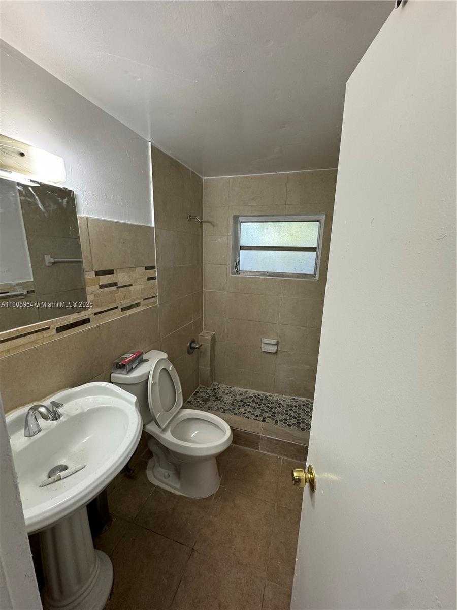 Small Image of 5640 NORTH WEST 15TH ST, Lauderhill Number 3