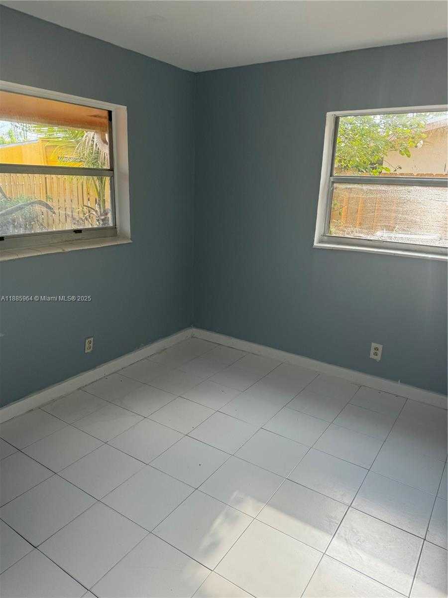 Small Image of 5640 NORTH WEST 15TH ST, Lauderhill Number 5