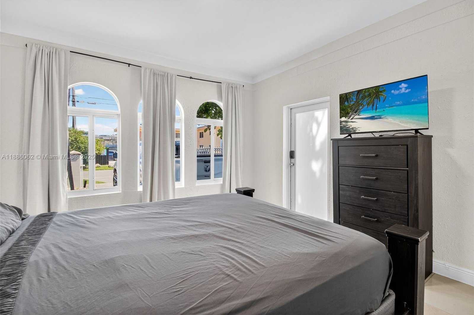 Small Image of 1680 NORTH WEST 22ND CT #3, Miami Number 10