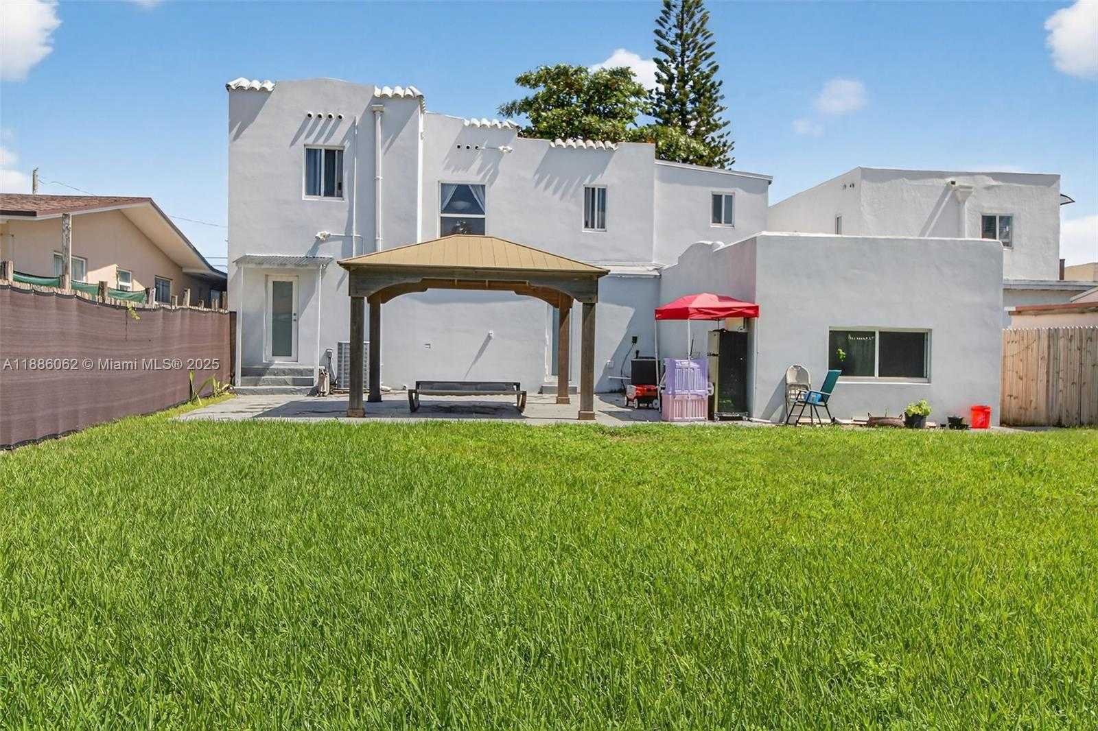 Small Image of 1680 NORTH WEST 22ND CT #3, Miami Number 21