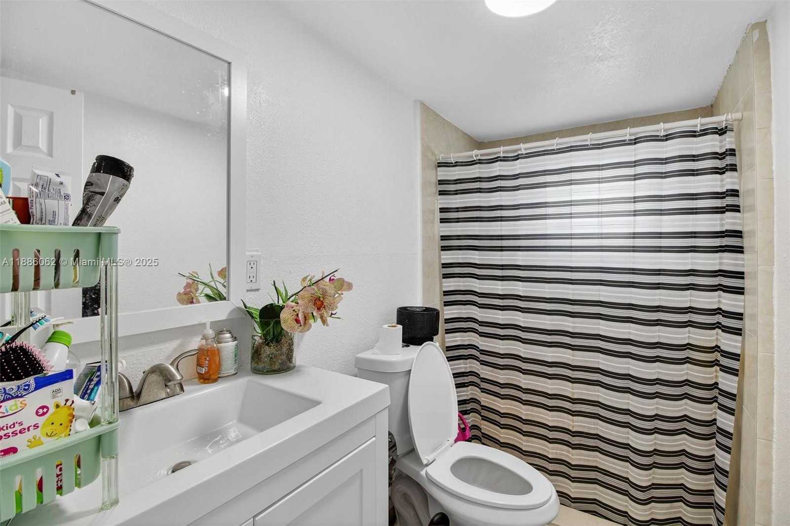 Small Image of 1680 NORTH WEST 22ND CT #3, Miami Number 42