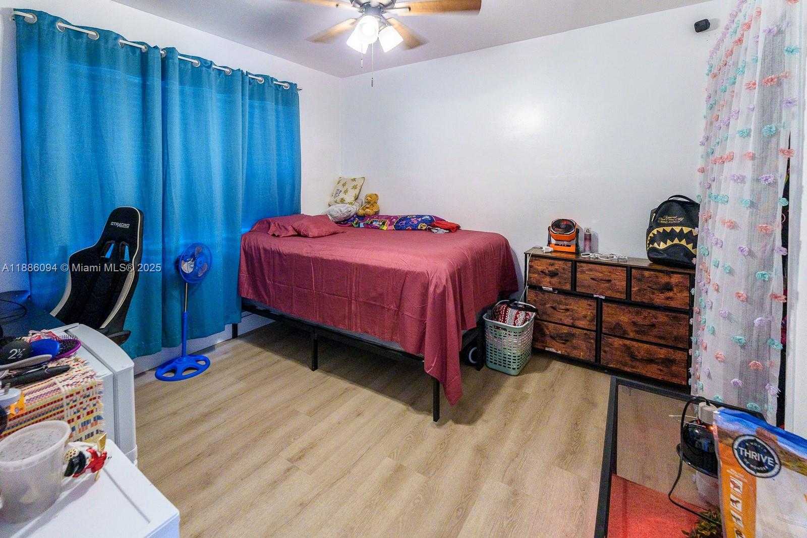 Small Image of 1737 NORTH WEST 47TH TER #2, Miami Number 6