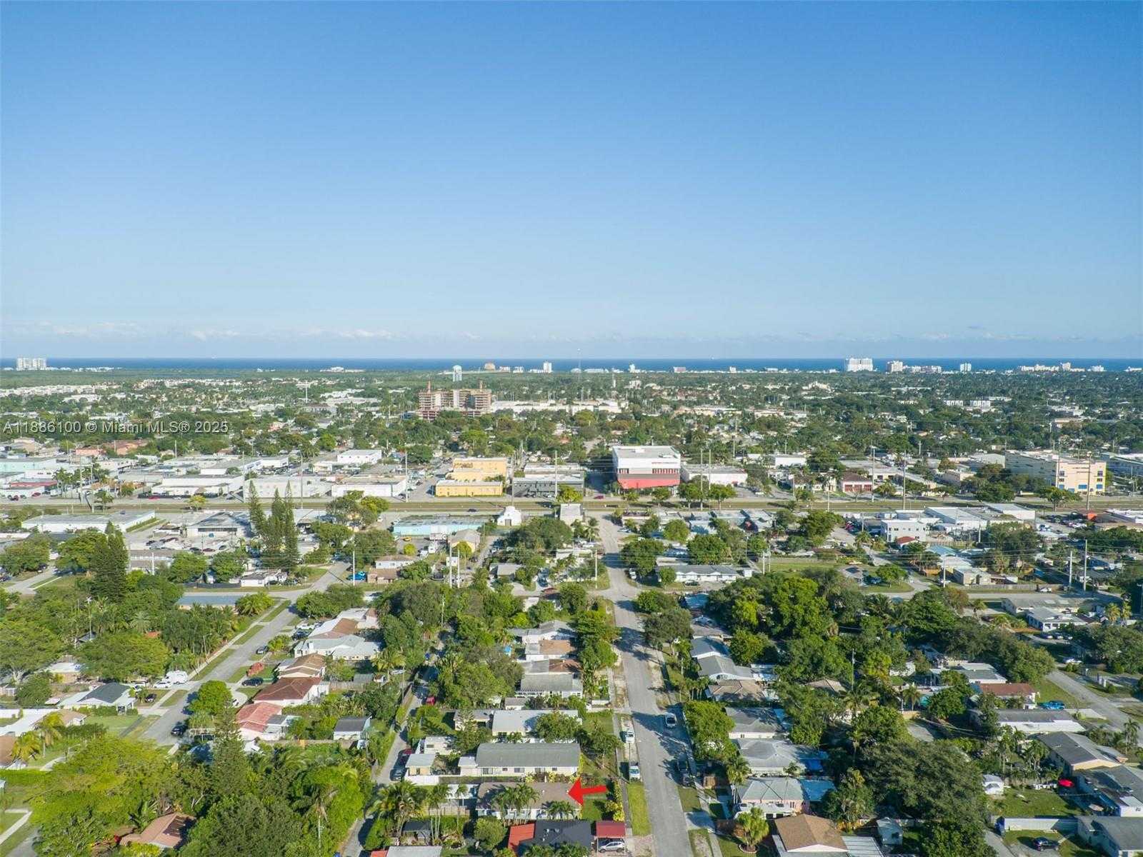 Small Image of 2235 COOLIDGE ST #2, Hollywood Number 38