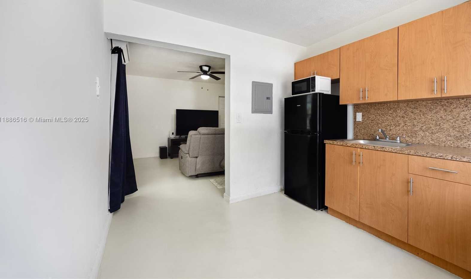 Small Image of 212 NORTH WEST 7TH AVE #4, Miami Number 10