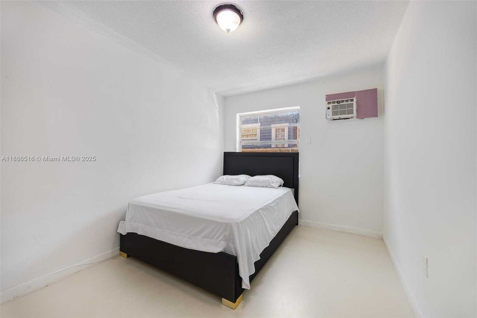 Small Image of 212 NORTH WEST 7TH AVE #4, Miami Number 13