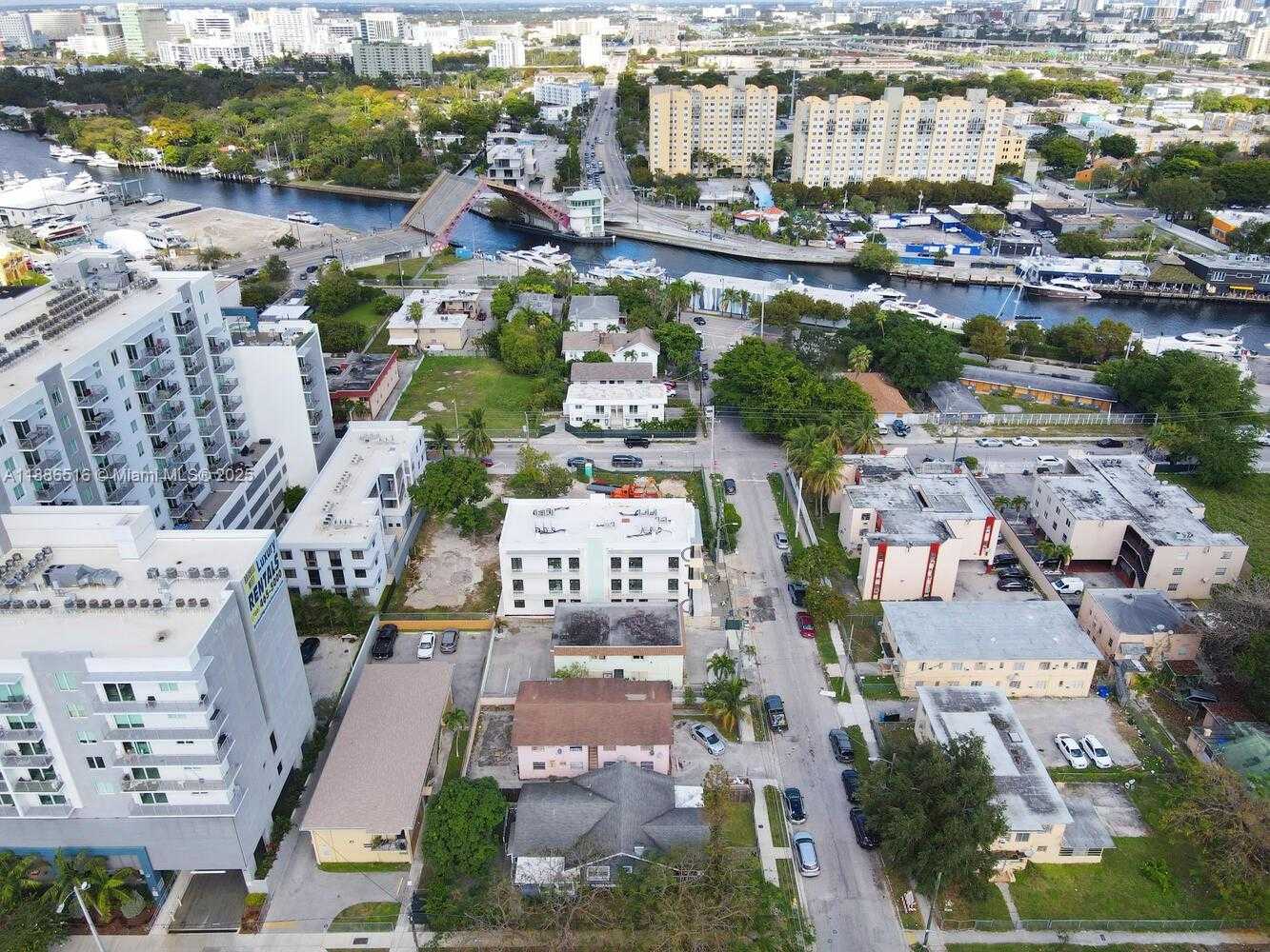 Small Image of 212 NORTH WEST 7TH AVE #4, Miami Number 22