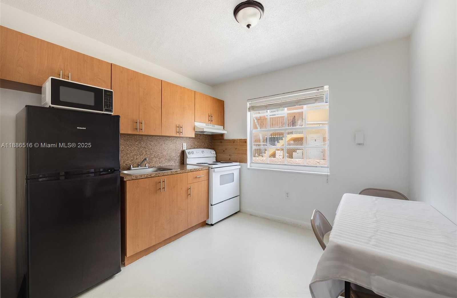 Small Image of 212 NORTH WEST 7TH AVE #4, Miami Number 9
