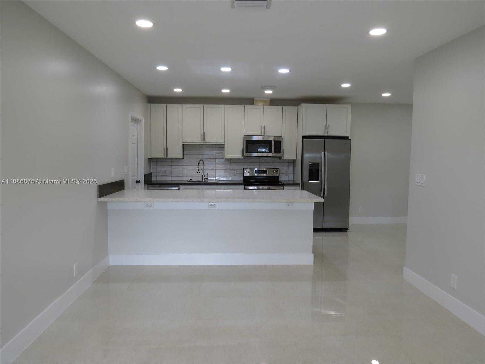 Small Image of 1671 SOUTH WEST 44TH TER #2, Fort Lauderdale Number 21