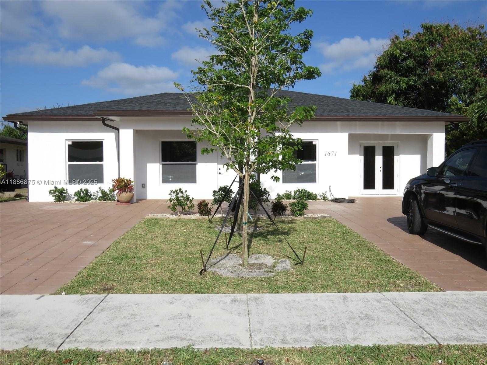 Small Image of 1671 SOUTH WEST 44TH TER #2, Fort Lauderdale Number 24