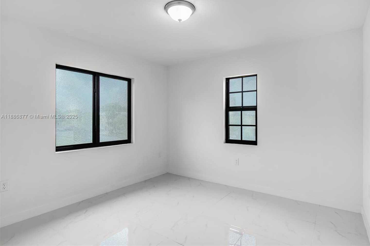 Small Image of 1457 NORTH WEST 2 AVE #2, Florida City Number 7