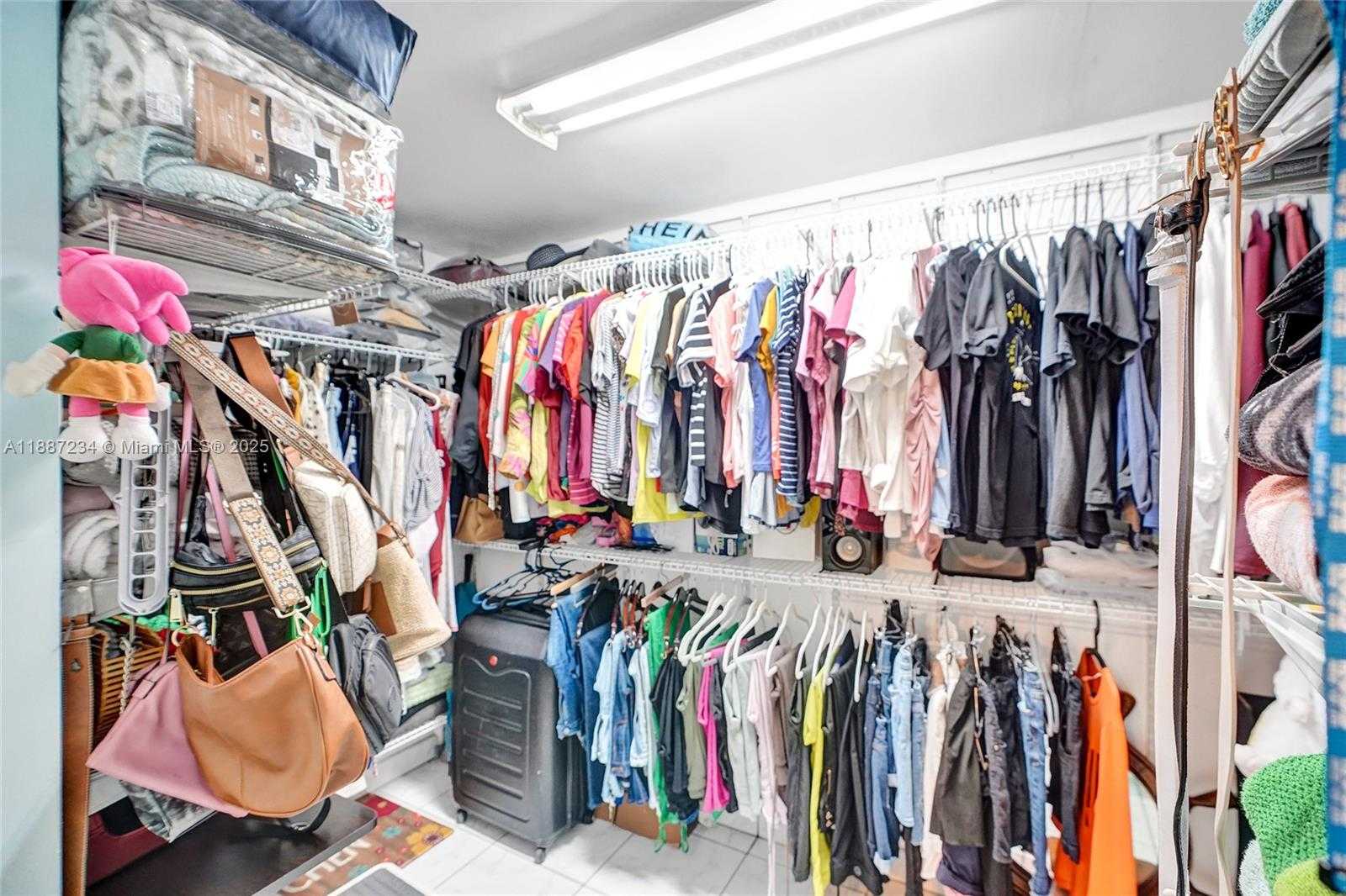 Small Image of 2024 ALTON RD, Miami Beach Number 21