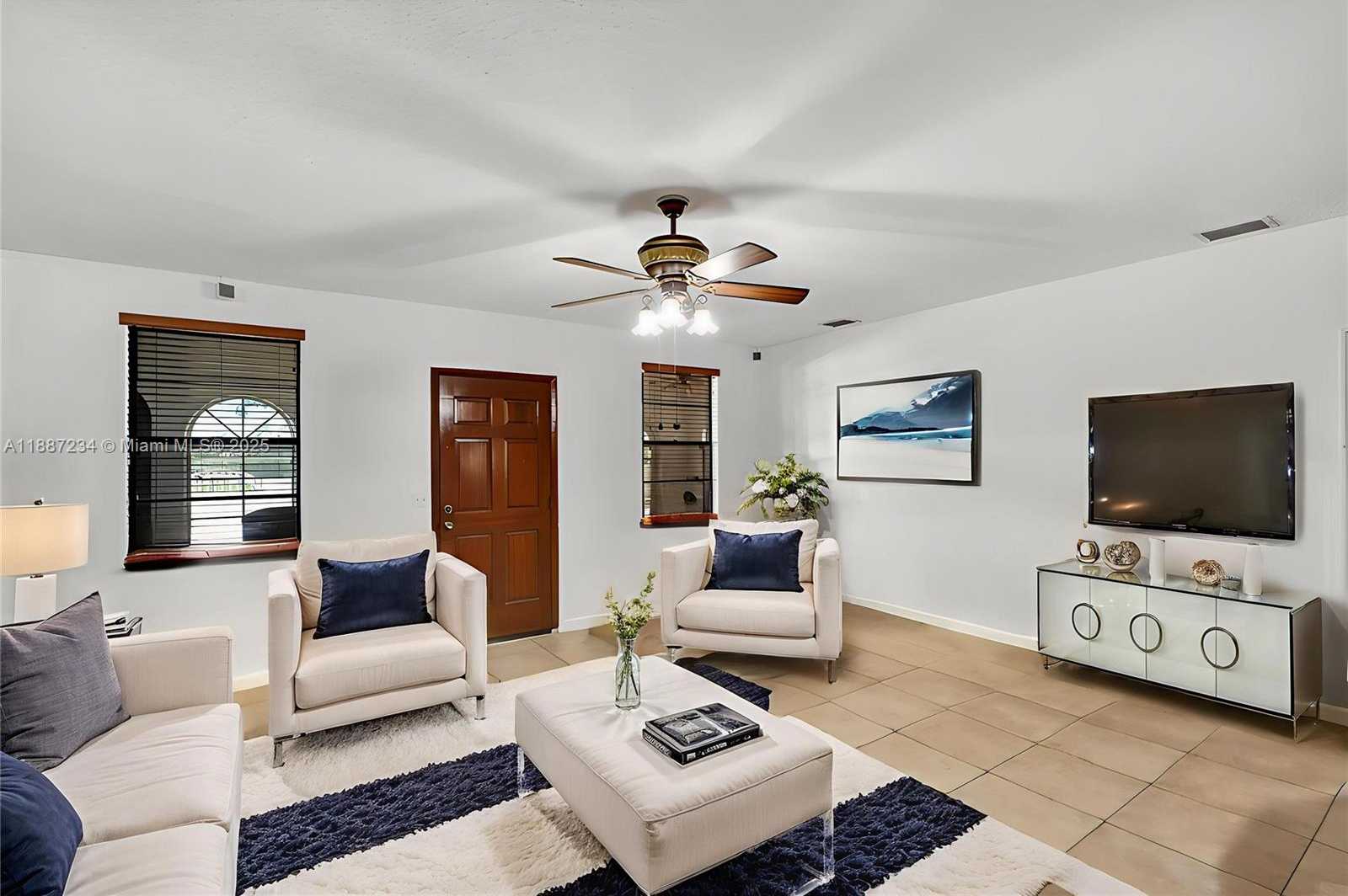 Small Image of 2024 ALTON RD, Miami Beach Number 24