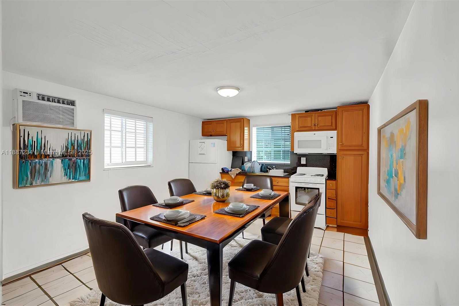 Small Image of 2024 ALTON RD, Miami Beach Number 36